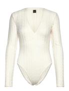 C_Ikylia Body Alusmekko Cream BOSS