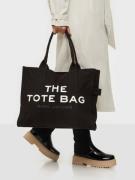 Marc Jacobs - Käsilaukut - Musta - The Large Tote - Laukut - Handbags