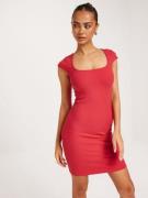 NLY Trend - Kotelomekot - Punainen - Spring Mini Dress - Mekot - Bodyc...