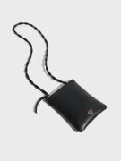 ATP ATELIER - Olkalaukut - Black - Campi Double Faced Nappa Pouch Bag ...