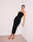 Nelly - Musta - Plain Midi Bustier Dress