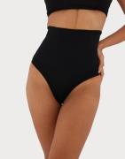 Bye Bra - Musta - Seamless High Waist Thong