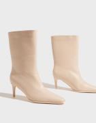 Nelly - Beige - Everyday Fab Heel Boot