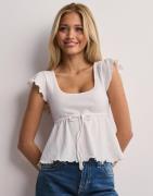 Nelly - Valkoinen - Cute Frill Tie Top