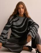 Object Collectors Item - Harmaa - Objdiana Lo L/S Knit Pullover Noos