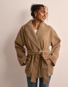 Gina Tricot - Beige - Shawl collar short coat