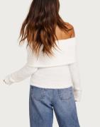 Gina Tricot - Valkoinen - Fluffy Off Shoulder Top