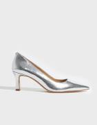 Michael Kors - Hopea - Amara Kitten Pump