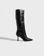 Steve Madden - Musta - Jazz Up Boot