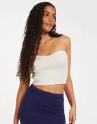 Nelly - Valkoinen - Tube Knit Top