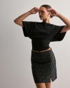 Pieces - Musta - Pcpeva Rhinestone Hw Mini Skirt