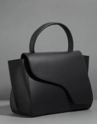 ATP ATELIER - Musta - Arezzo Leather Handbag