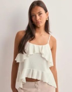 Nelly - Valkoinen - Cute Flounce Strap Top