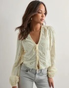 Nelly - Keltainen - Broidery Anglais Blouse