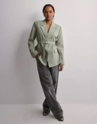 Vero Moda - Vihreä - Vmclaudia Ls Oversized Belt Blazer
