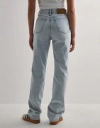 Calvin Klein Jeans - Sininen - High Rise Straight