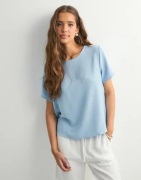 Pieces - Sininen - Pcanna Ss O-Neck Top Noos Wvn Bc