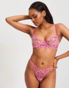 Nelly - Vaaleanpunainen - Flirty Thong