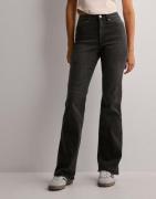 Only - Harmaa - Onlwauw Hw Flared BJ1097 Noos
