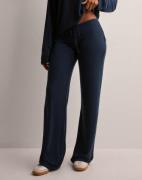 Nelly - Sininen - My Chill Pants