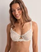 Nelly - Valkoinen - Dream A Little Dream Bra