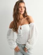 Nelly - Valkoinen - Lace Off Shoulder Top