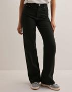 Gina Tricot - Musta - Comfy wide jeans