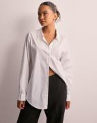 OBJECT - Valkoinen - Objtutta Lo L/S Shirt Noos