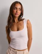 Nelly - Valkoinen - Perfect Neckline Top