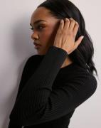 Only - Musta - Onlalma L/S O-Neck Dress Knt Noos