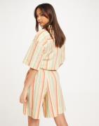 JJXX - Ruutu/Raita - Jxliva Relaxed Hw Shorts Wvn