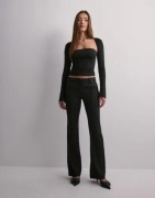Nelly - Musta - Low Waist Linen Flare Pants