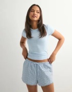 Gina Tricot - Sininen - Broderie anglaise shorts