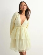 Gina Tricot - Keltainen - Mini dress