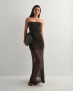 Malina - Ruskea - Isola Drop Waist Sheer Knitted dress