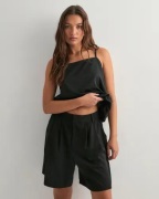 Pieces - Musta - Pctora Mw Shorts Wvn D2D Pp