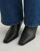 Nelly - - Squaretoe Ankel Boot