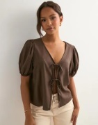 Pieces - Ruskea - Pcfrieda Ss Top Wvn