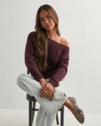 Nelly - Punainen - Wide Neck Knit Sweater