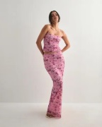 Nelly - Vaaleanpunainen - Floral Lace Skirt