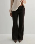 Gina Tricot - Ruskea - Relaxed bootcut trousers