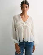 Nelly - Valkoinen - Effortless Crincle Blouse
