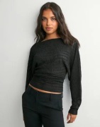 Nelly - Musta - Structure Sheer LS Top