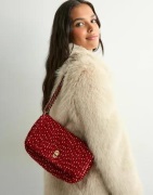 BECKSÖNDERGAARD - Punainen - Boucle Hollis Bag