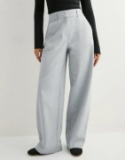 Nelly - Harmaa - Mid Waist Volume Suit Pants