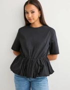 Pieces - Musta - Pcrosalie 2/4 Top Wvn Bc