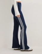 Adidas Originals - Sininen - Waffle Pants