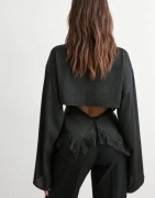 Nelly - Musta - Sassy Lace Blouse