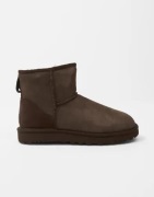 UGG - Ruskea - W Classic Mini II