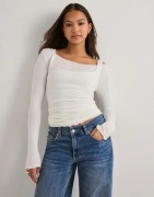 Nelly - Valkoinen - Ultra Soft Singlet